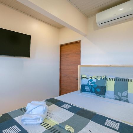 Mountain Top Park Hotel Quepos Ngoại thất bức ảnh
