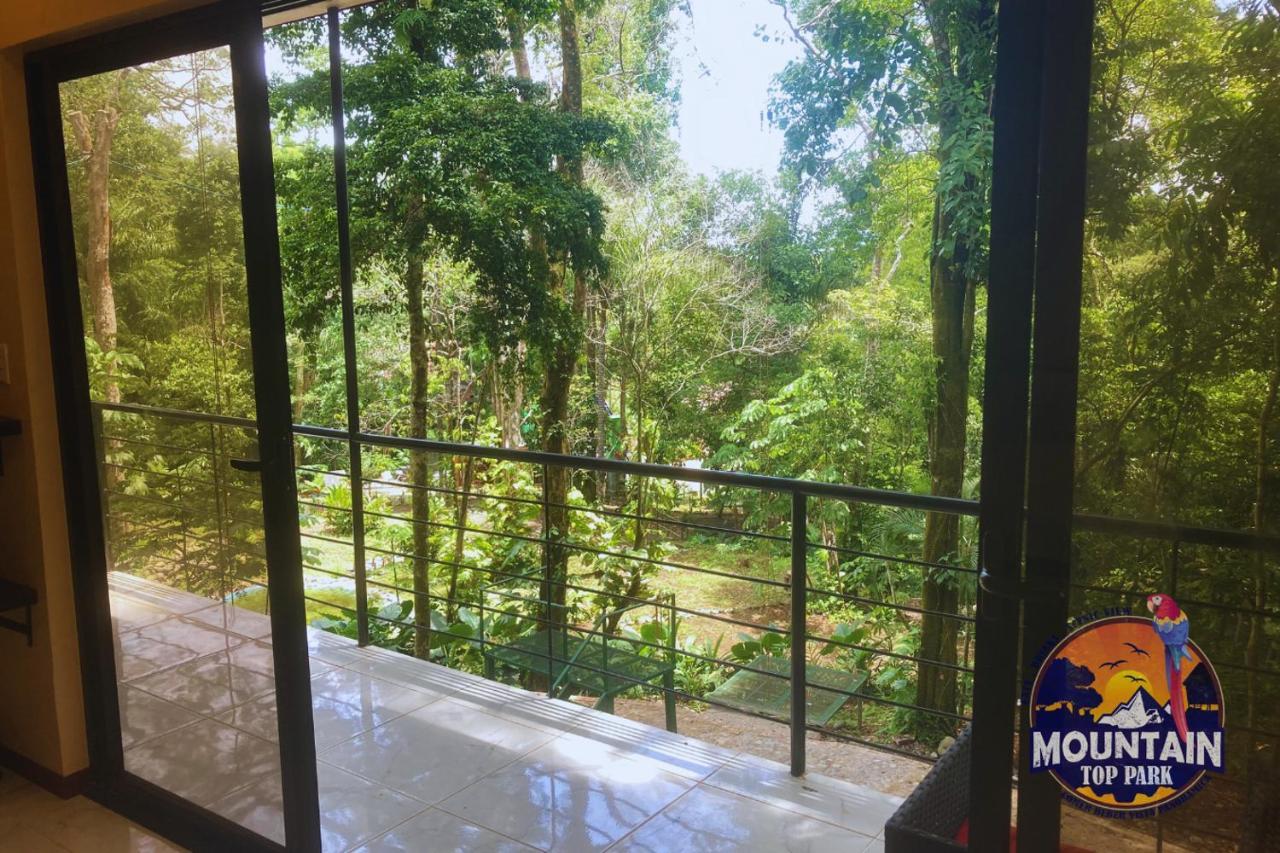 Mountain Top Park Hotel Quepos Ngoại thất bức ảnh