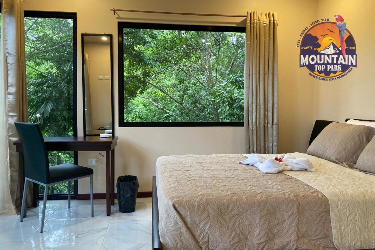 Mountain Top Park Hotel Quepos Ngoại thất bức ảnh
