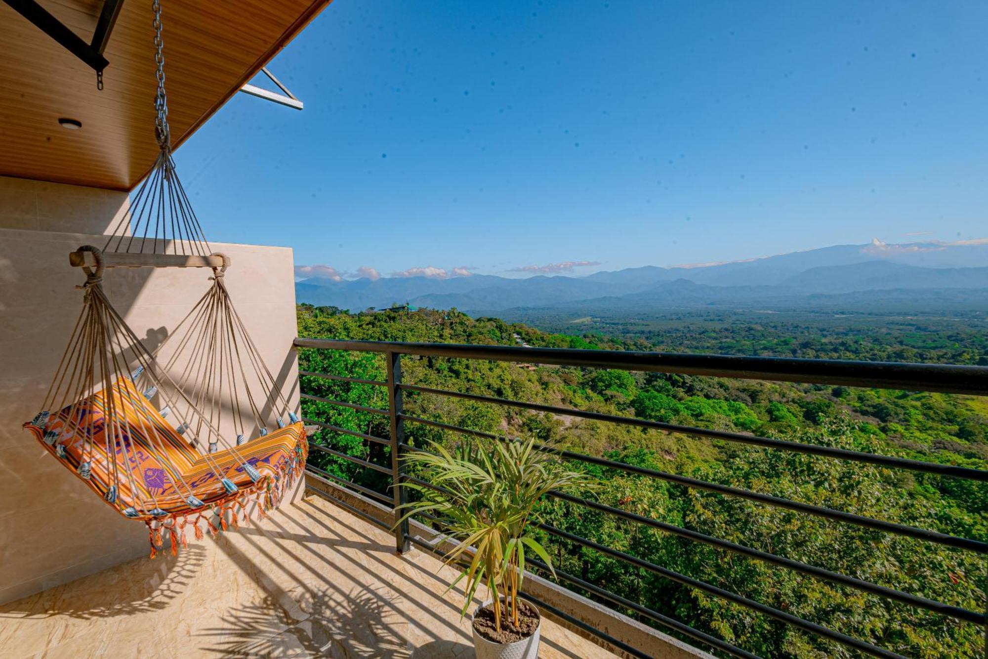 Mountain Top Park Hotel Quepos Ngoại thất bức ảnh