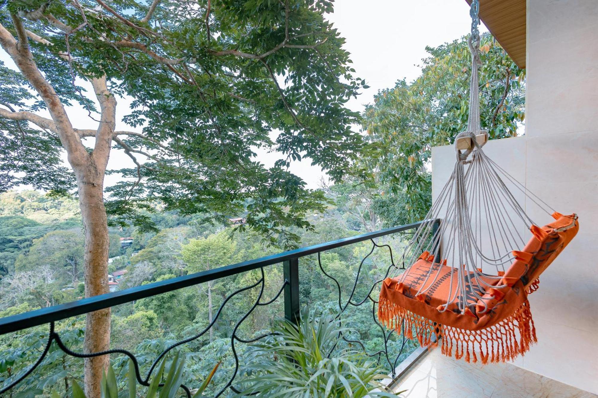 Mountain Top Park Hotel Quepos Ngoại thất bức ảnh
