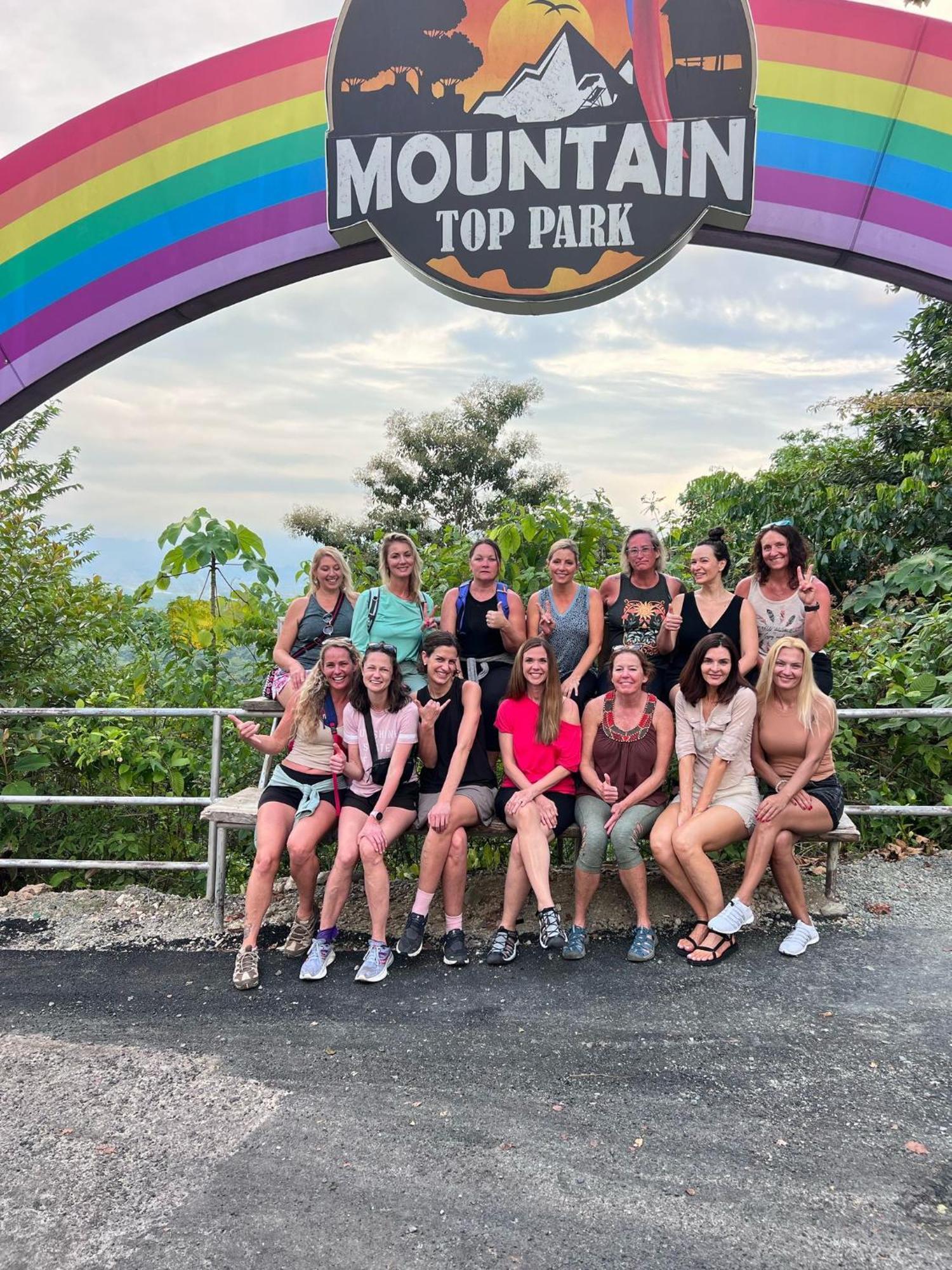 Mountain Top Park Hotel Quepos Ngoại thất bức ảnh